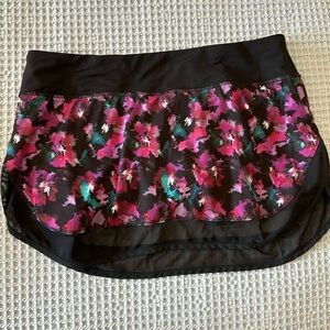 Lululemon tennis pickleball skirt size 8